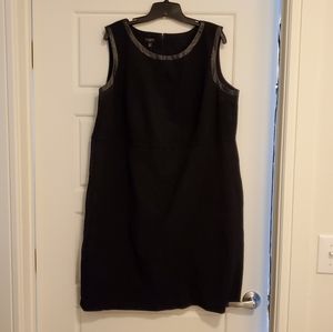 Black Pont Sheath with faux leather piping